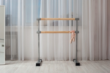 Станок хореографический двухрядный переносной для дома с резиновыми накладками фото